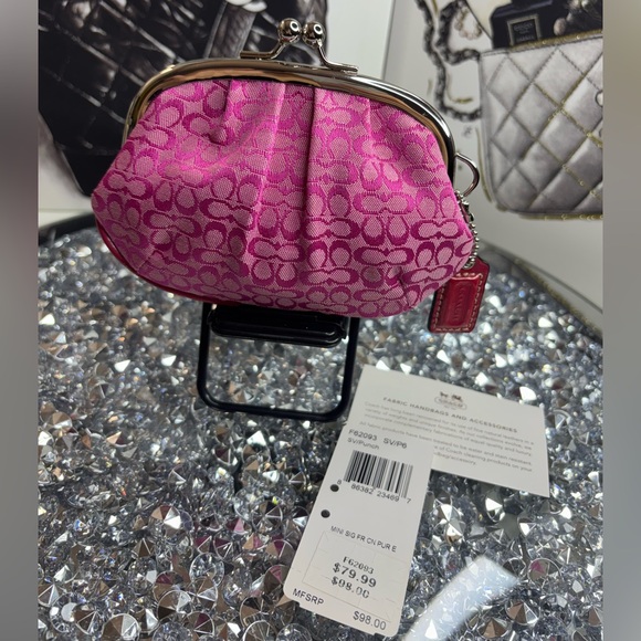 Coach Handbags - Coach vintage LE y2k Mini Signature kisslock Frame fuchsia pink Coin Purse NWT